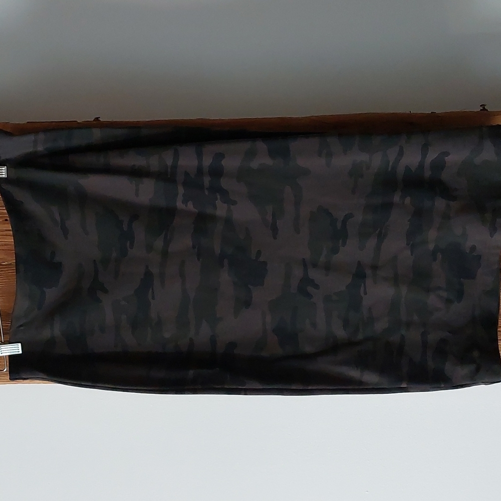Sanctuary Mid Length Camo Print Skirt Pencil Sz XL